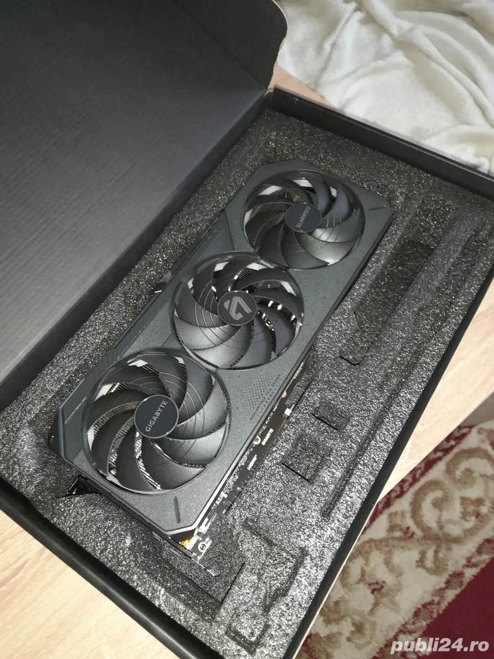  - GIGABYTE GeForce RTX 5090 gaming oc 32 GB gddr7 512-bit dlss 4.0