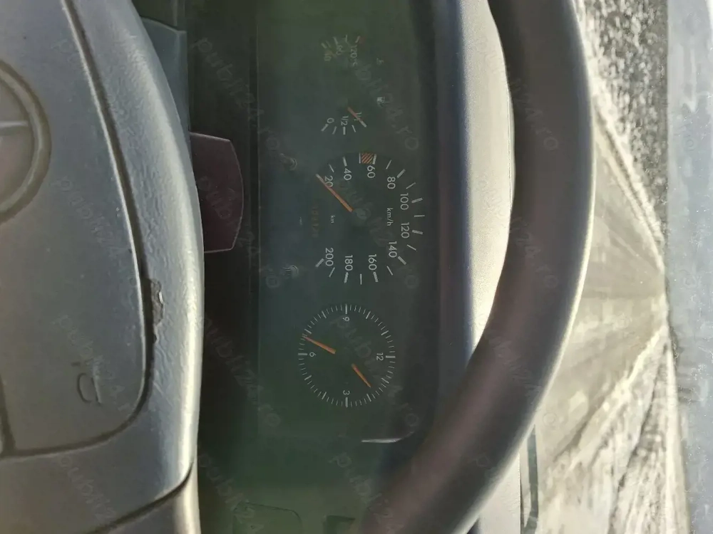 Mercedes sprinter 208D