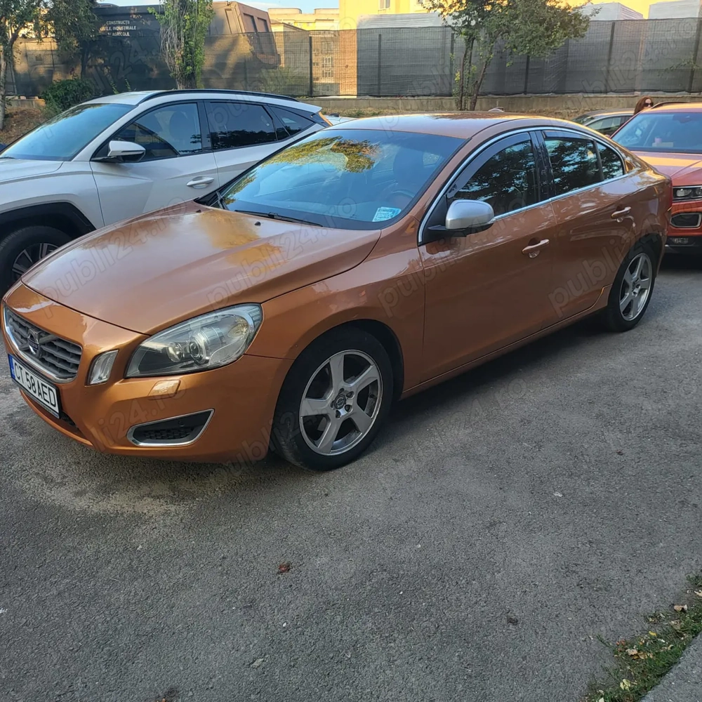 Volvo S60, D3, 163 CP, portocaliu, 2011
