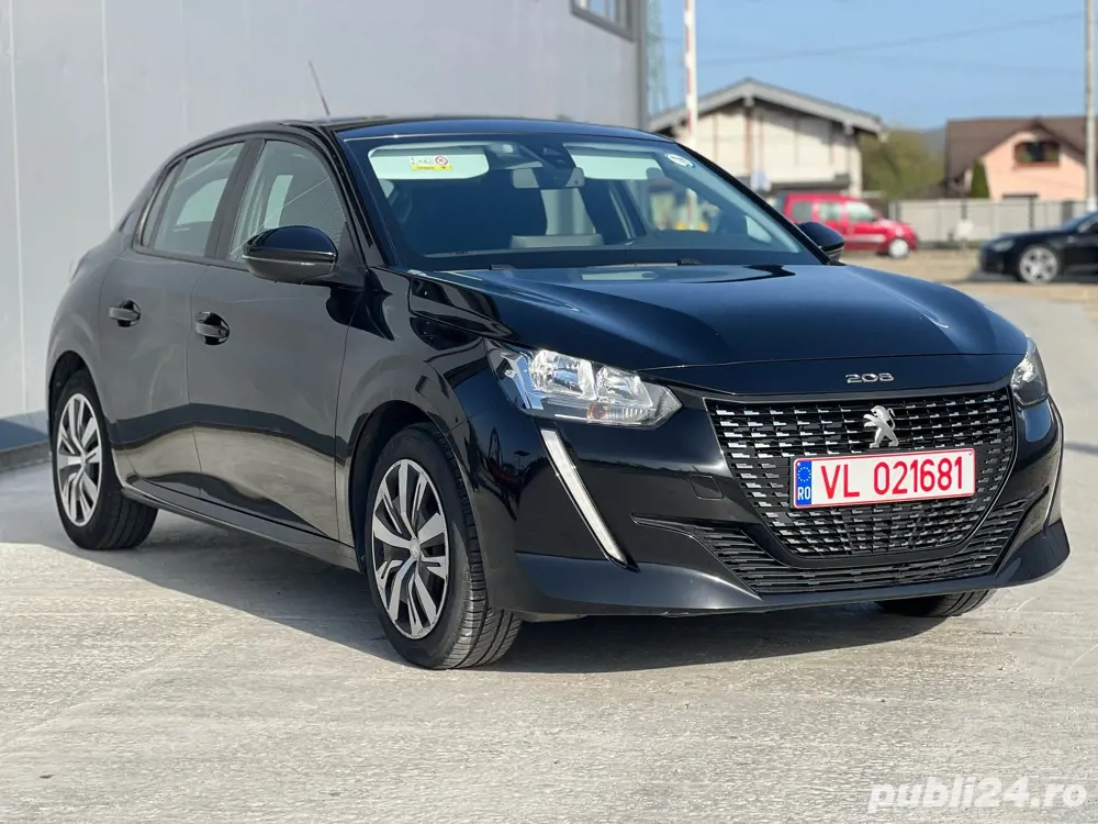 Peugeot 208 - 86000km - 1.2 benzina - lane assist - brake assist - carplay - civ carte identitate