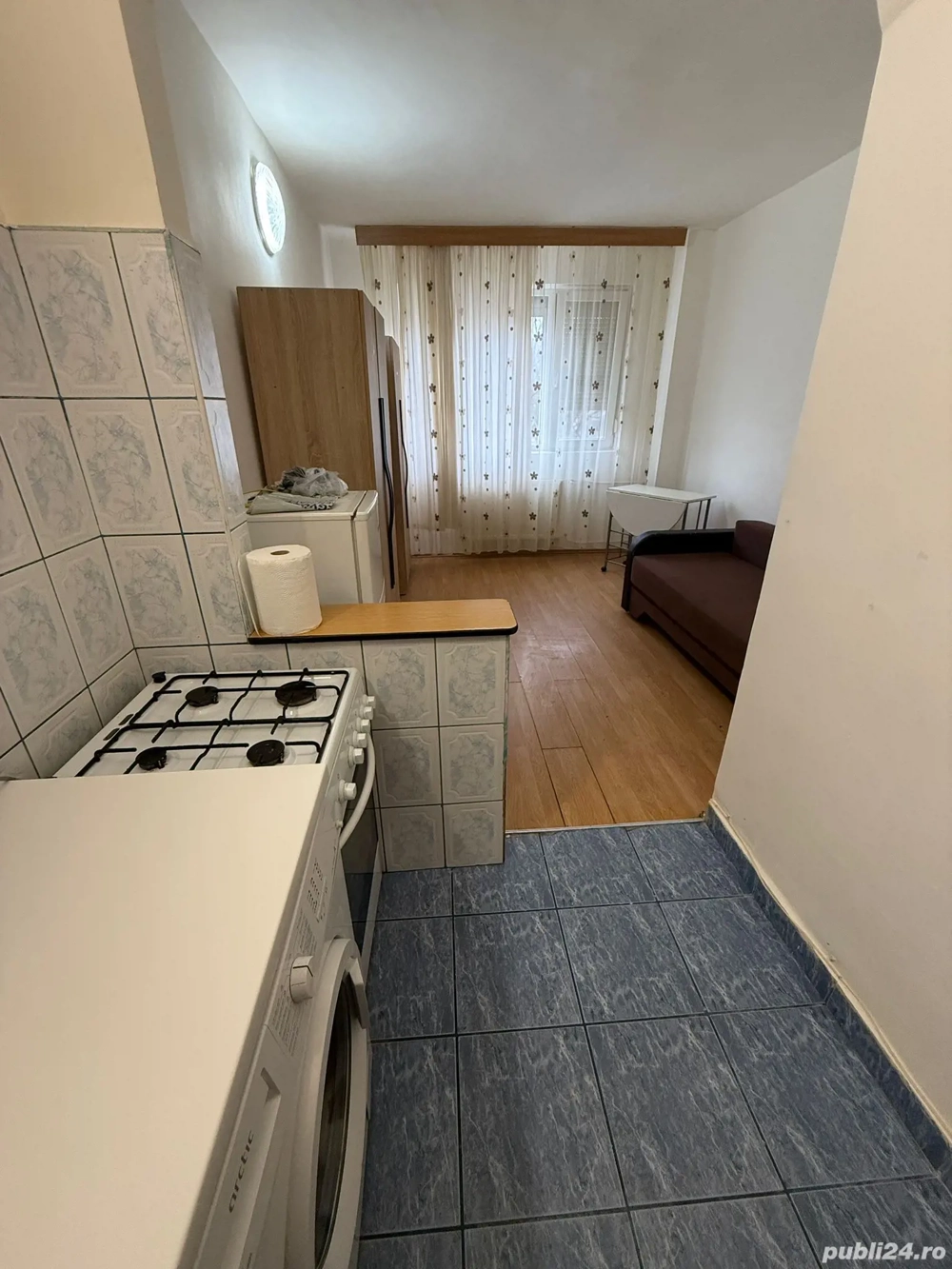 Garsonieră de vanzare