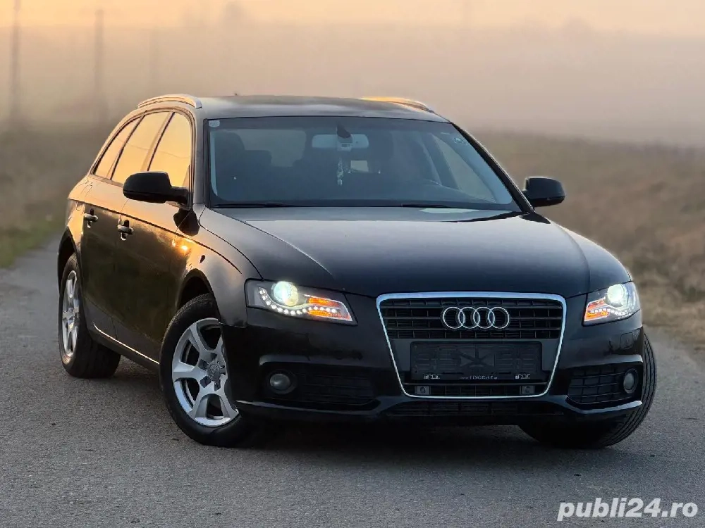 Audi A4 b8 2011luna 11 2.0tdi 143cp automat 