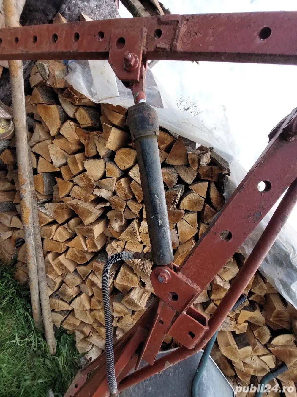 girafa macara furca in tiranti la tractor