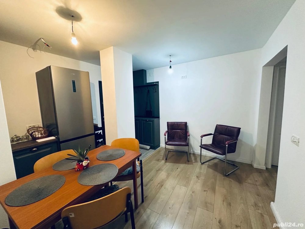 Apartament cu 2 camere, 60 mp, renovat, zona Bucovina