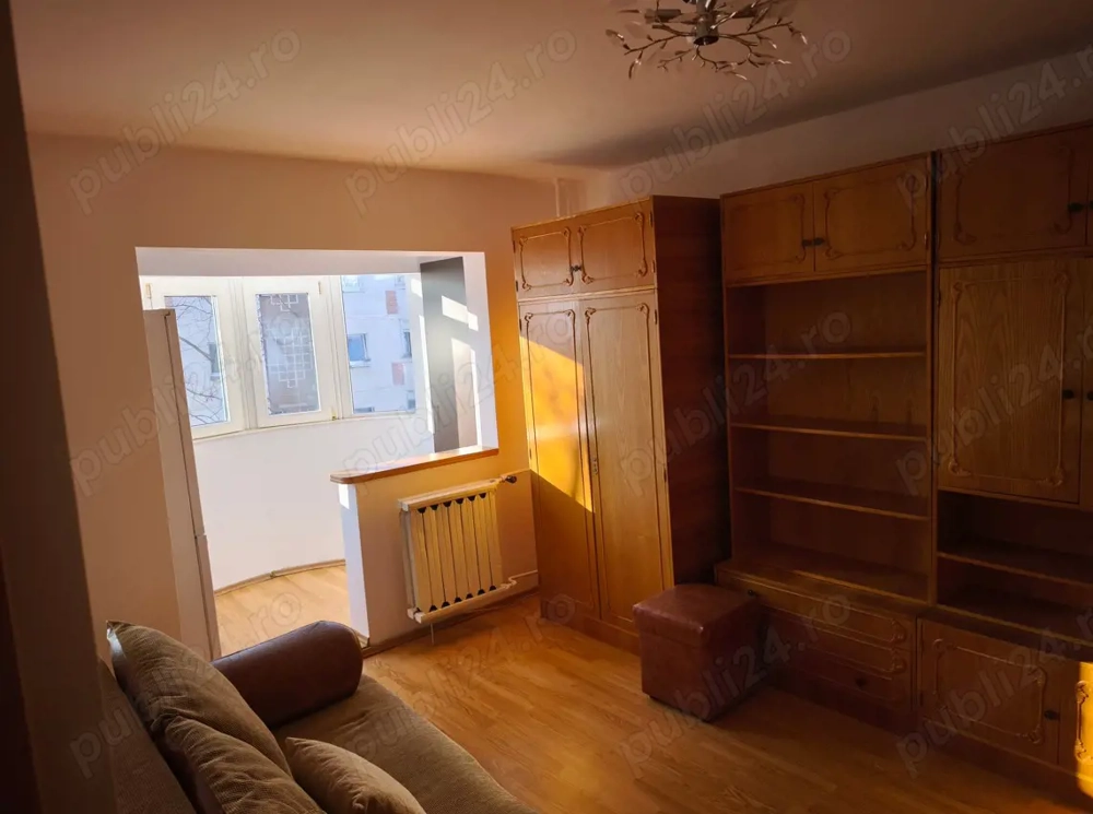 Garsoniera de inchiriat