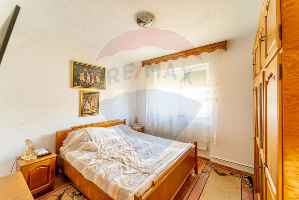 Apartament cu 3 camere in zona Grădiște