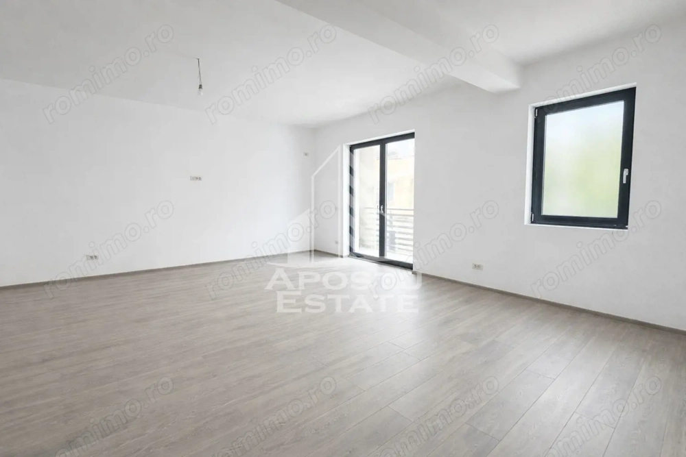 Apartament cu 2 camere, semidecomandat, etaj 2, zona Lidl din Giroc