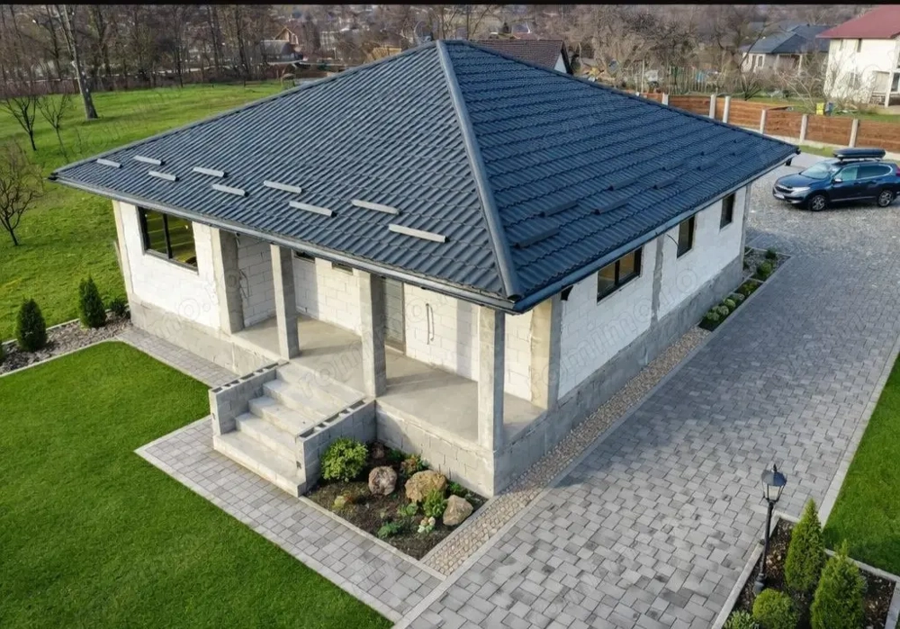 Casă individuală nouă | 100 mp construiți | Teren 1.200 mp 