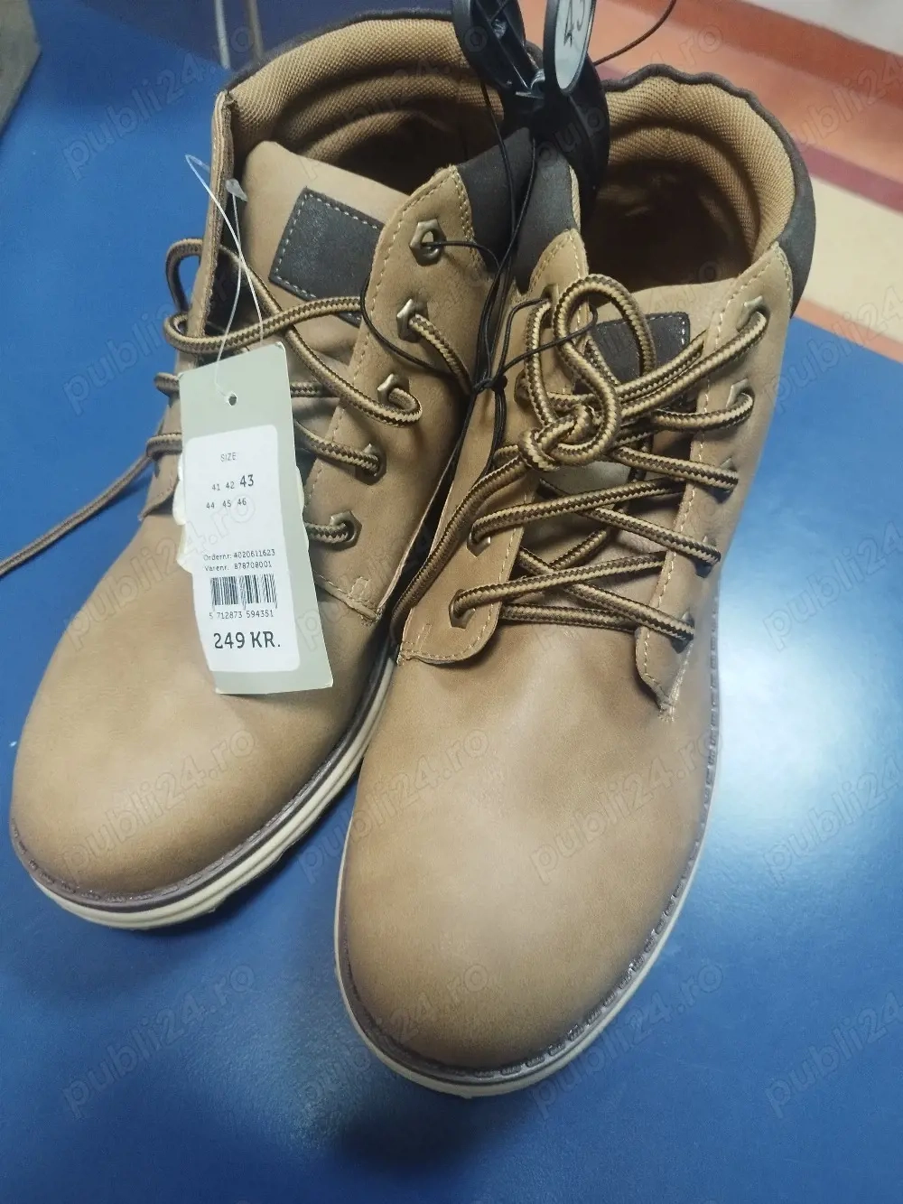 Ghete bocanci barbatesti, marimea 43, VRS