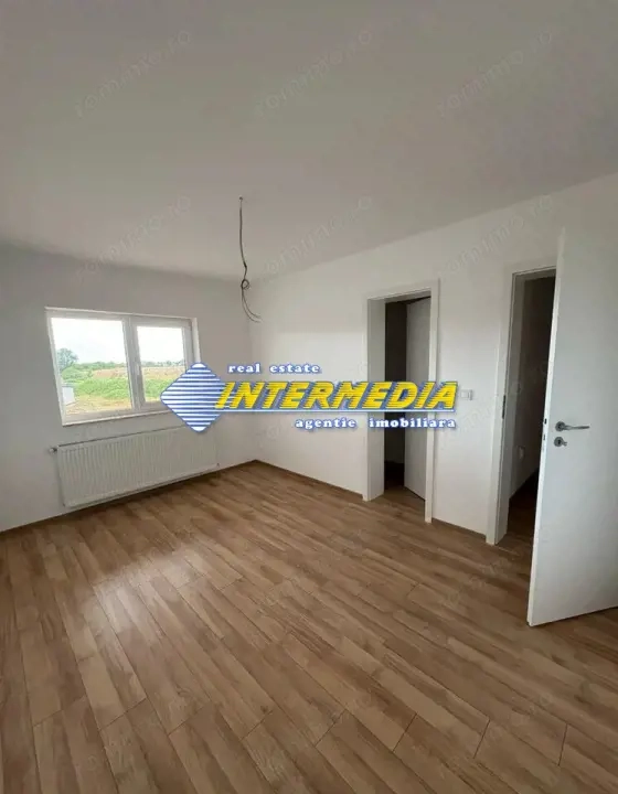 Casa noua I 144 mp I 4 camere I finisata la cheie I Alba Iulia I teren 300 mp I 