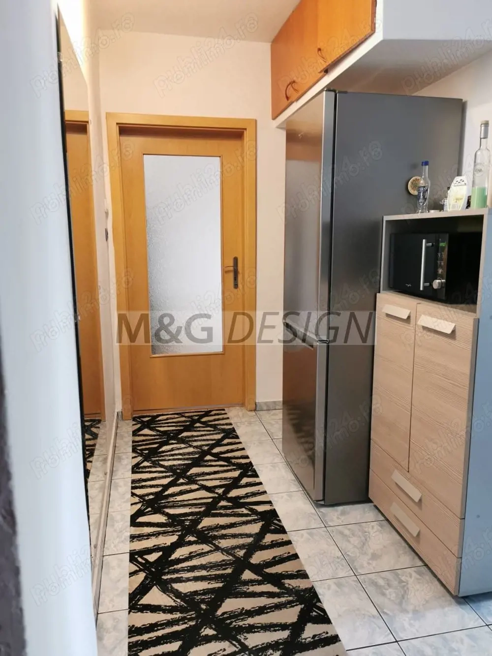 3 cam Girocului etaj 3 centrala proprie