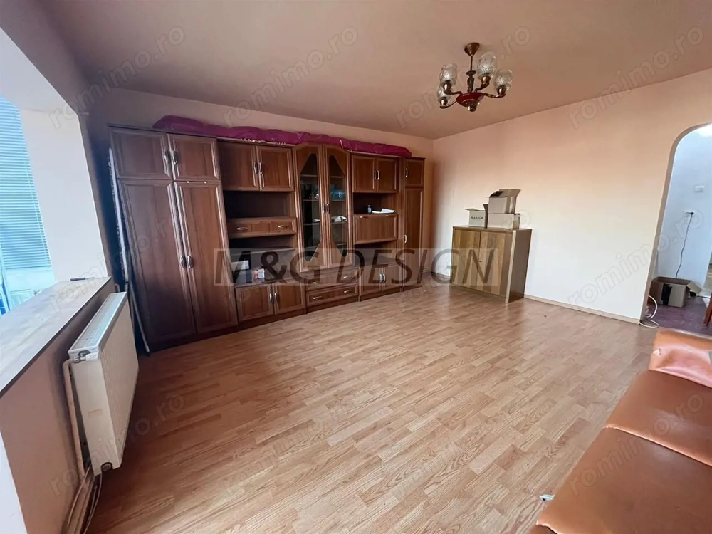 2 camere decomandat Bucovina  58 mp utili  centrala proprie