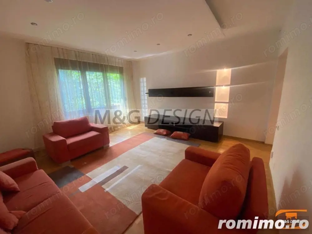 3 camere decomandat lux zona Medicina - CENTRALA PROPRIE