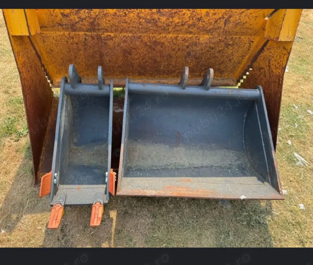 Buldoexcavator Macao 