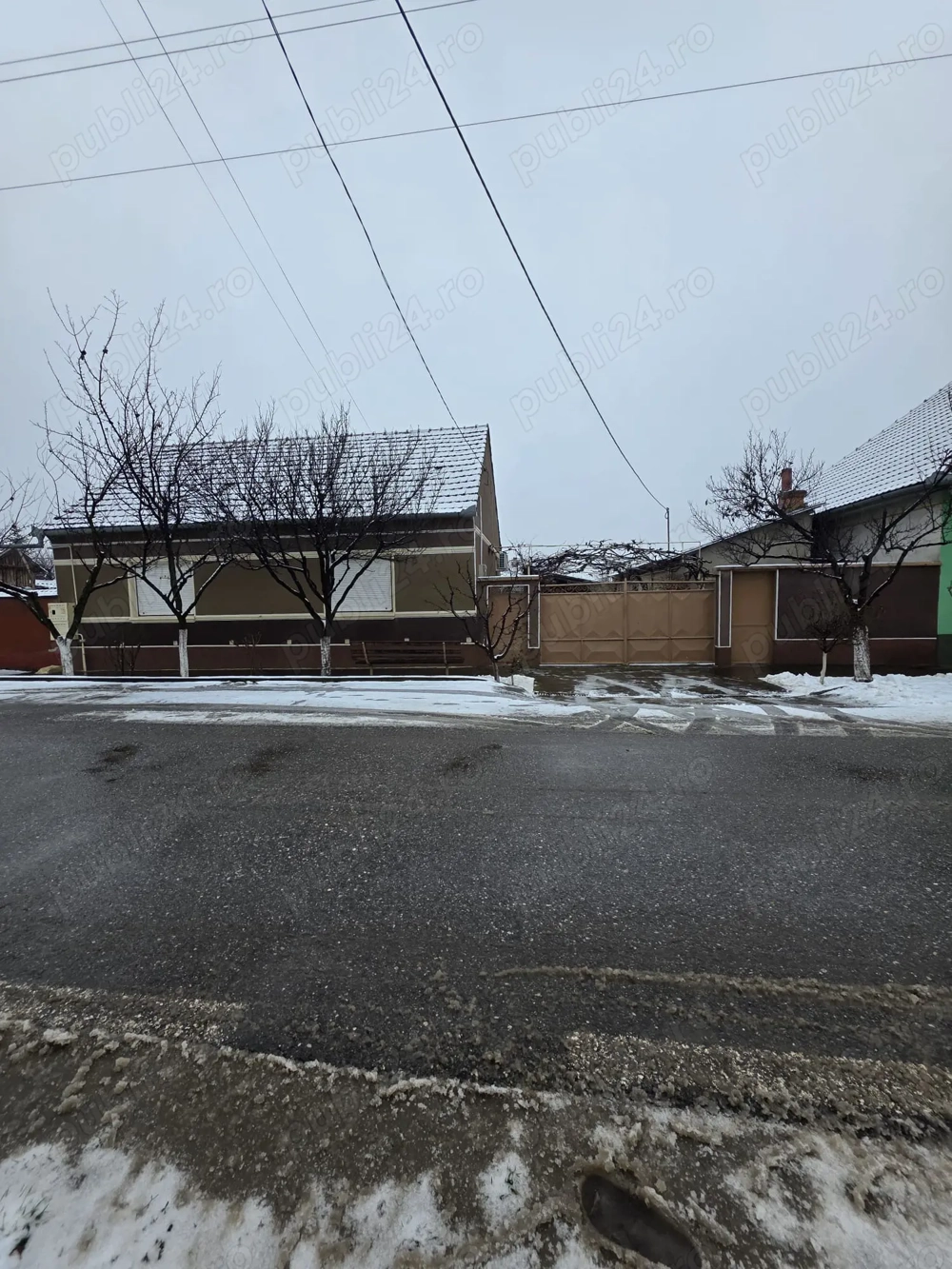 Vând casă în Sântana, zonă ideală