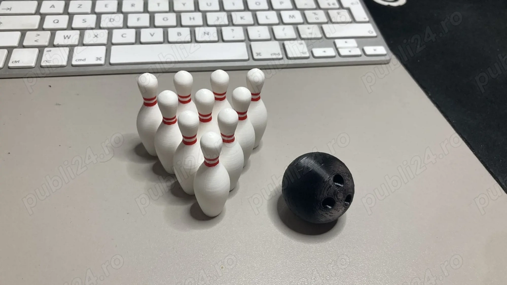 Mini bowling set