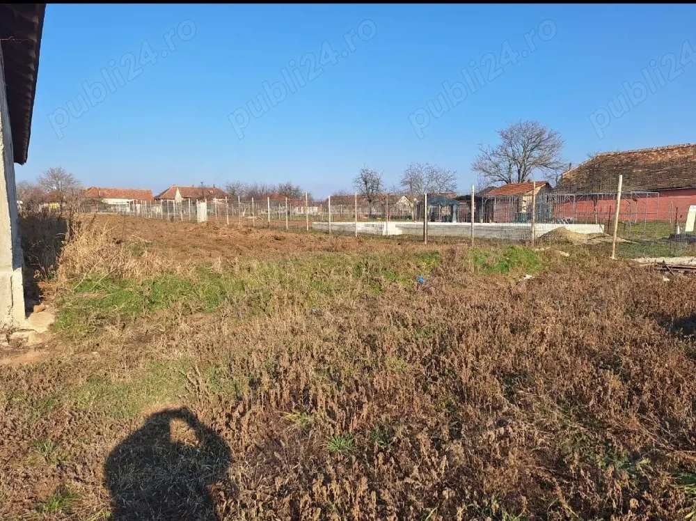 Teren Aluniș judetu Arad 1000 mp