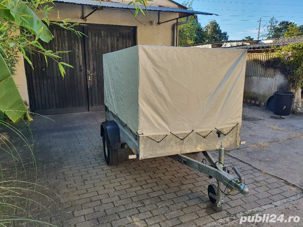 Remorca Stema 750 kg cu Prelata