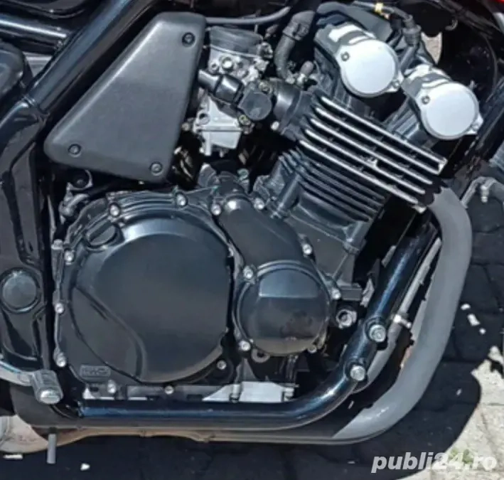 Vind Yamaha FZS 600 Gazer 