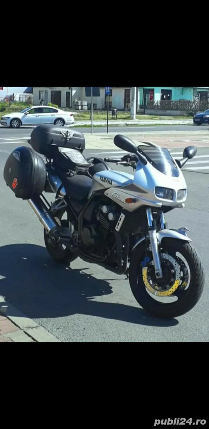 Vind Yamaha FZS 600 Gazer 