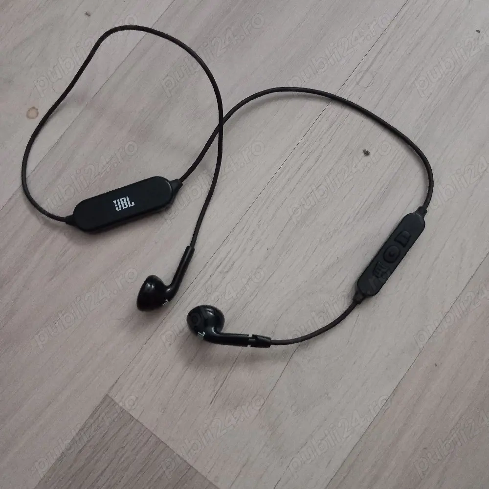 casti jbl prin blutut stare buna 