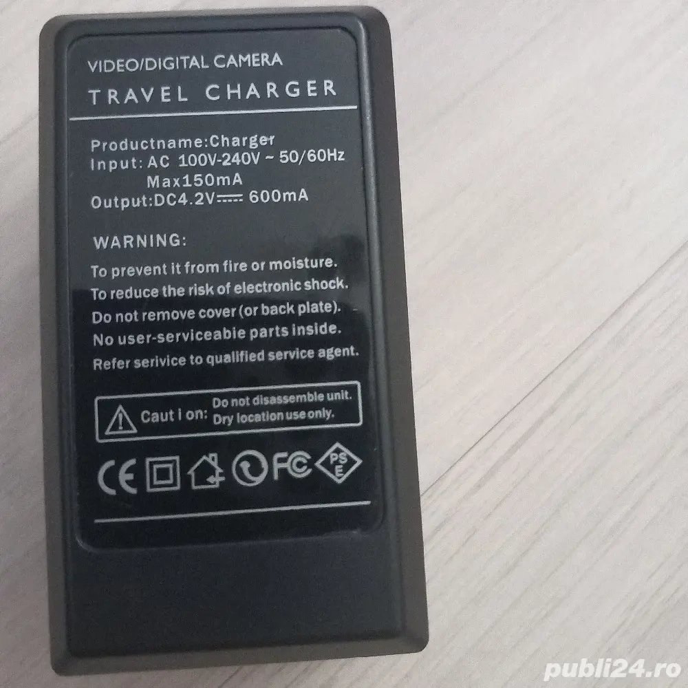 incarcator bateri de aparat foto 