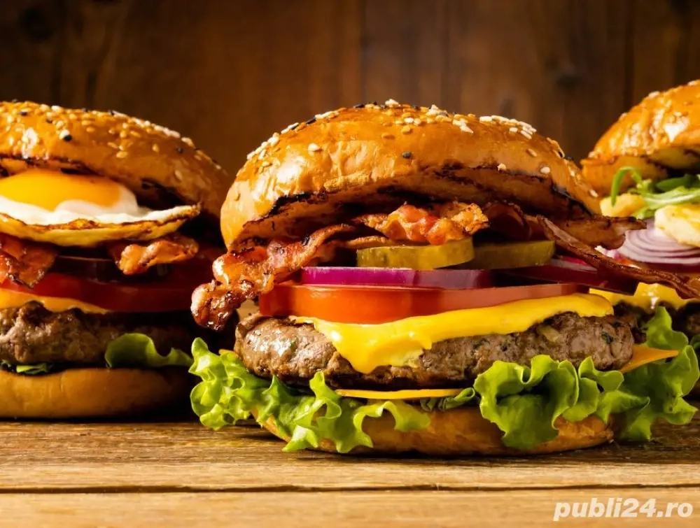 Angajez personal burgerie , ofer cazare ! 