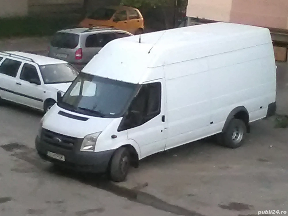 Vând Ford transit 