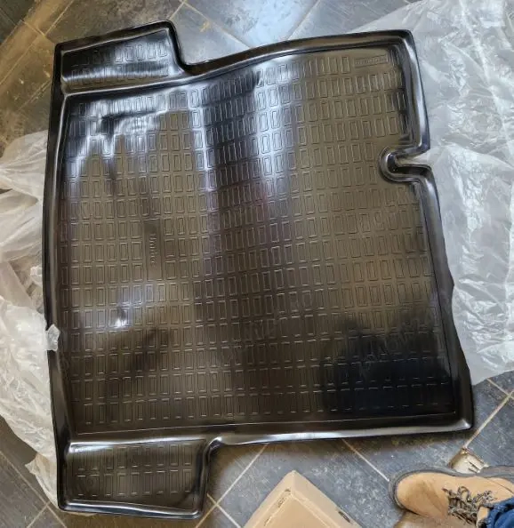 Covoras NOU  portbagaj tavita dedicat Dacia Logan III 2021-2025