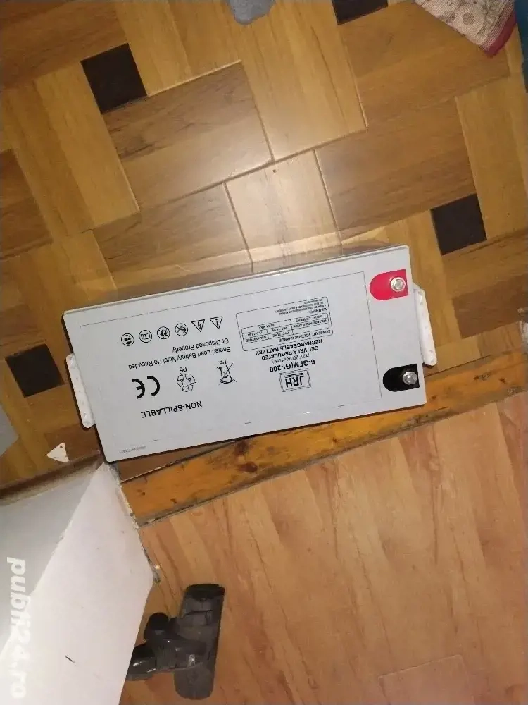 vânzare  baterii solare