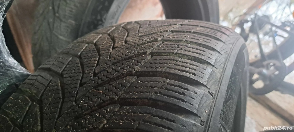 Anvelopa iarna 235/55/R17