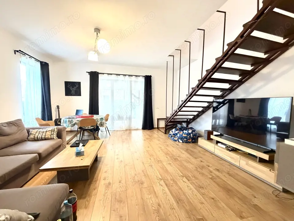 Triplex pe colt, 3 camere, 94 mp utili, 250 mp teren - Dumbravita