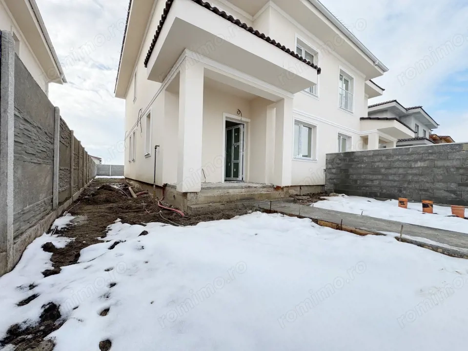 Duplex 4 camere, 110mp utili + 15mp terasa, 300 teren, Mosnita Noua