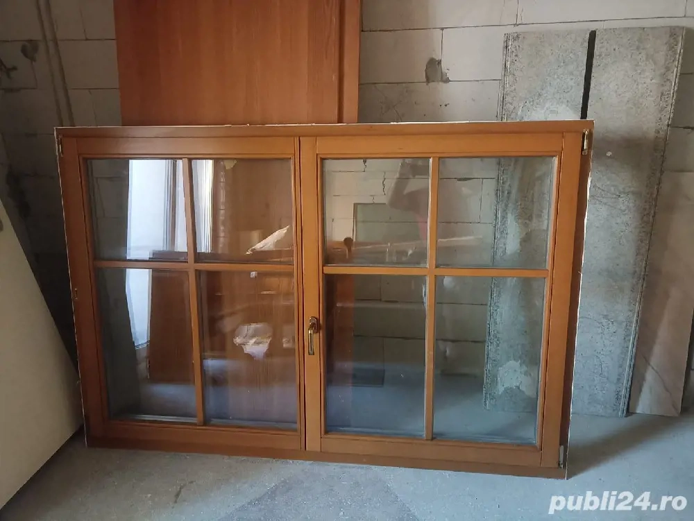 Ferestre din lemn stratificat cu geam termopan 