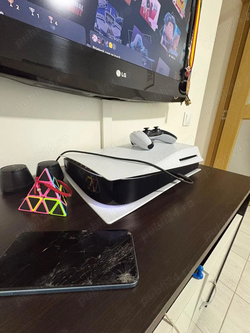 Se vinde PS5 plus jocuri 