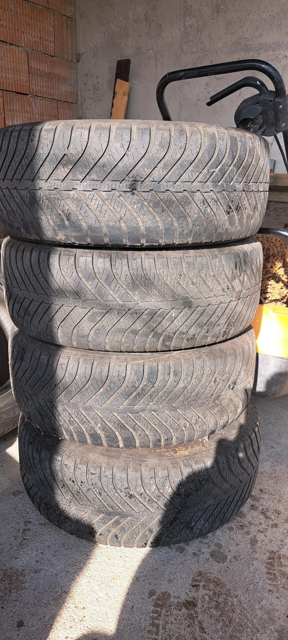 Vând cauciucuri și jante wv passat b7 