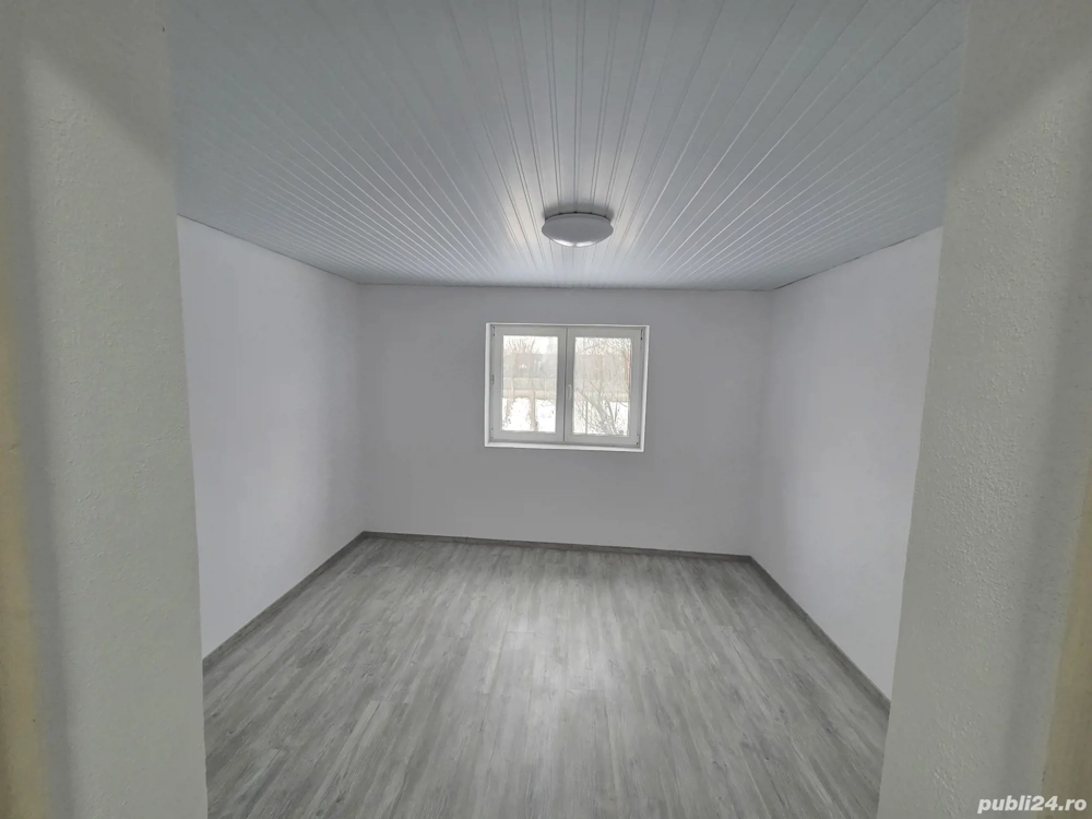 casa de vanzare (schimb cu ap. in Buc.)