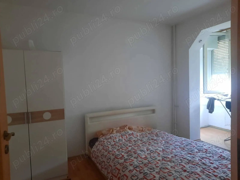 Vand apartam 2 cam mobilat  PB ROGERIUS 