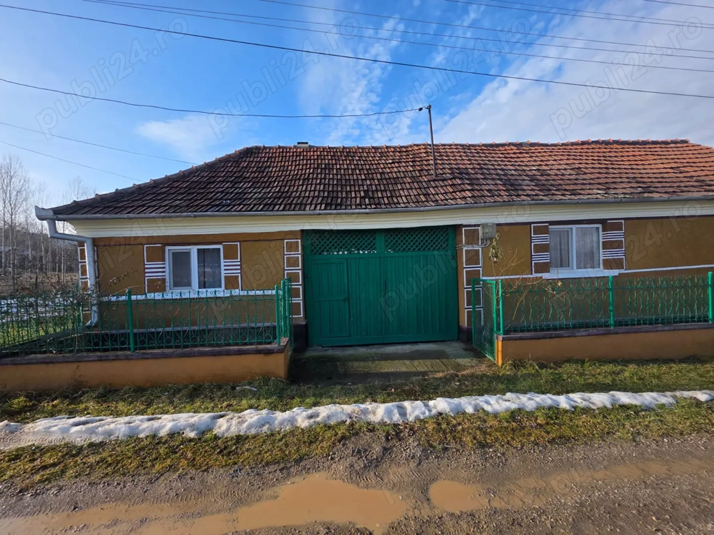 Casă de vânzare, comuna Măgești, sat Josani Nr. 3, județul Bihor