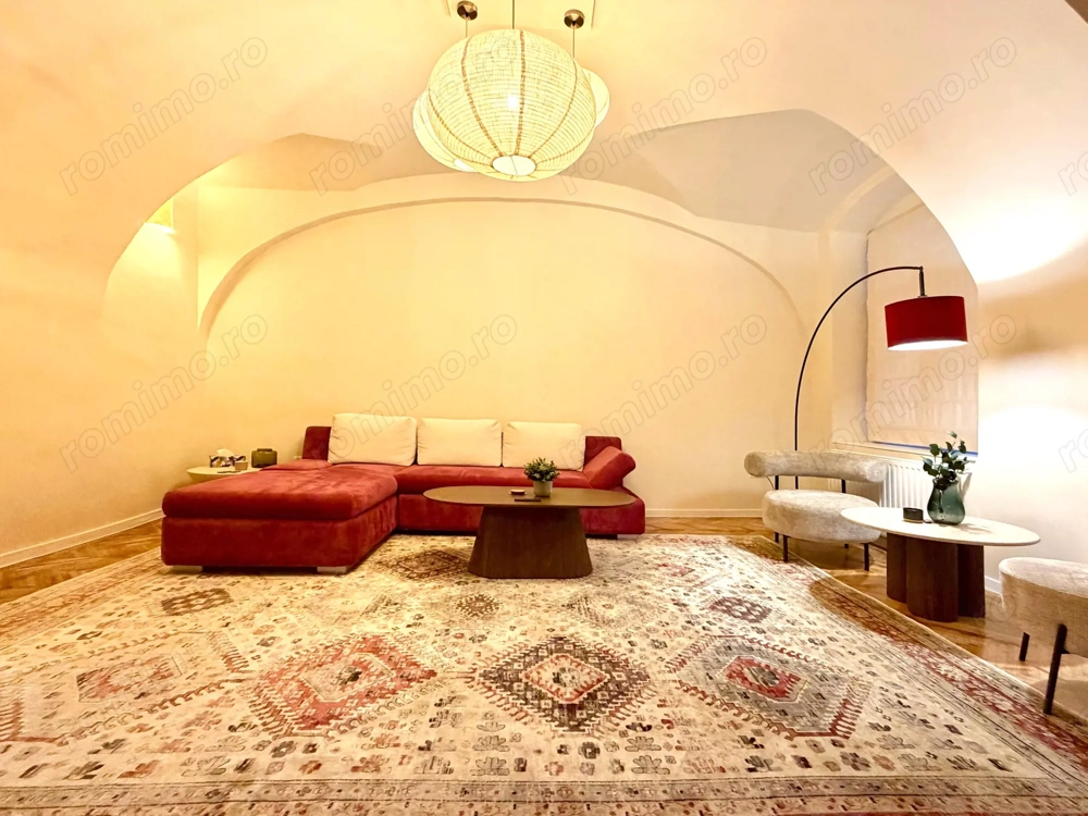 2 Camere ultracentral- Piata Unirii- renovat complet