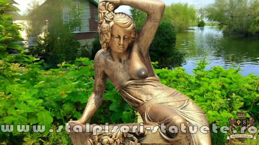 Statuetă jardinieră flori, arămiu patinat, model J12.