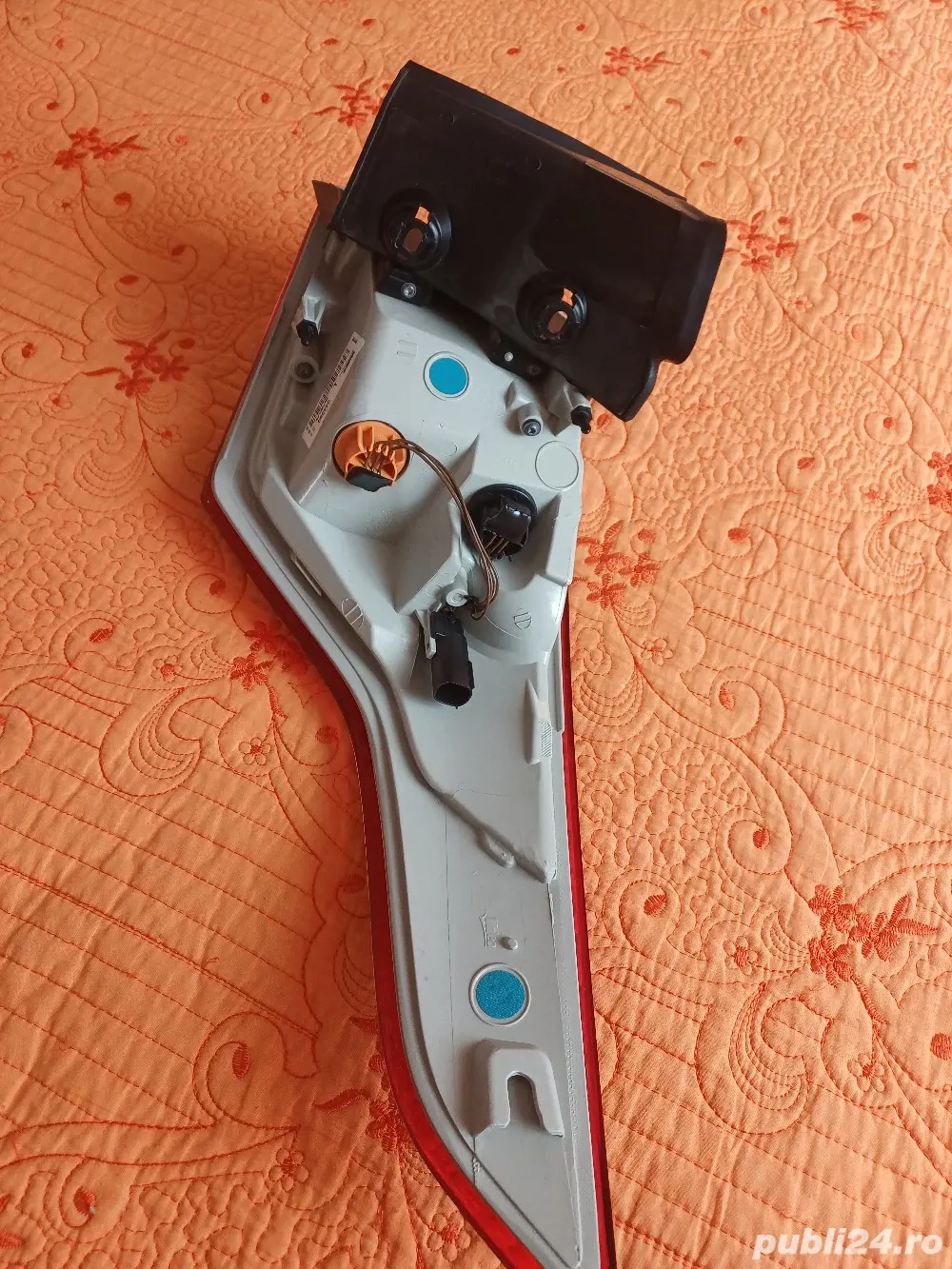 Lampă stop stânga pe croserie Ford kuga 