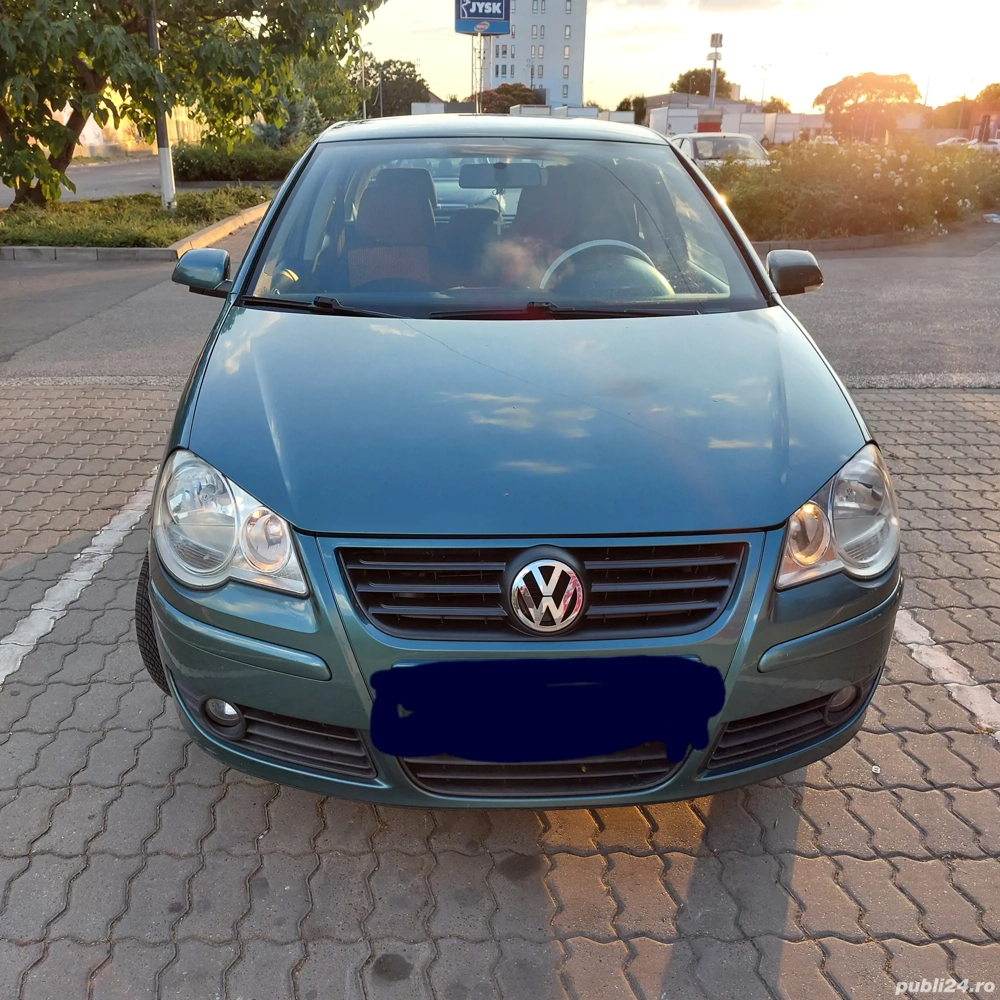Vand Volkswagen polo 1.2  Attractive UNIC proprietar