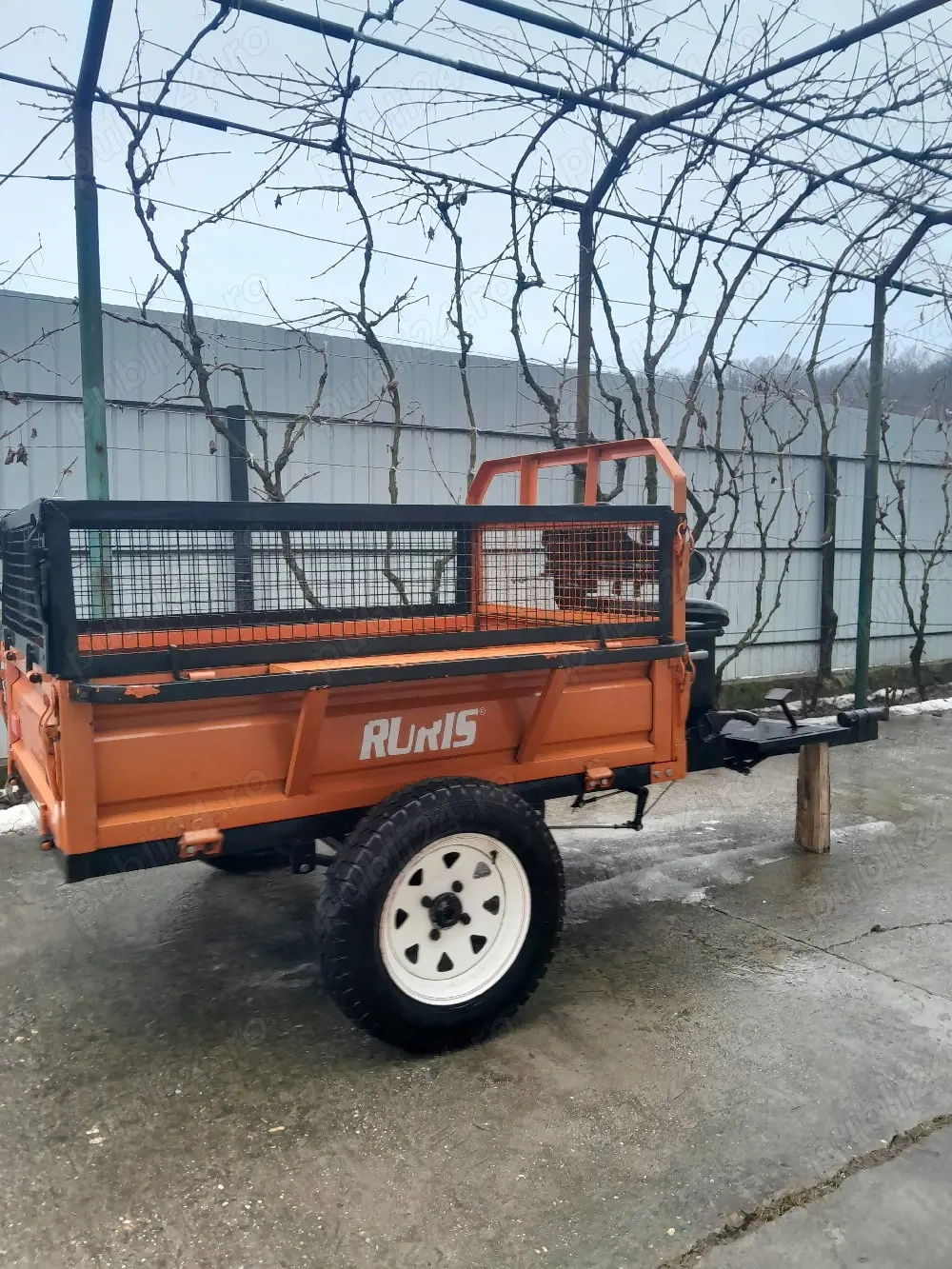 Remorcă Ruris Originală