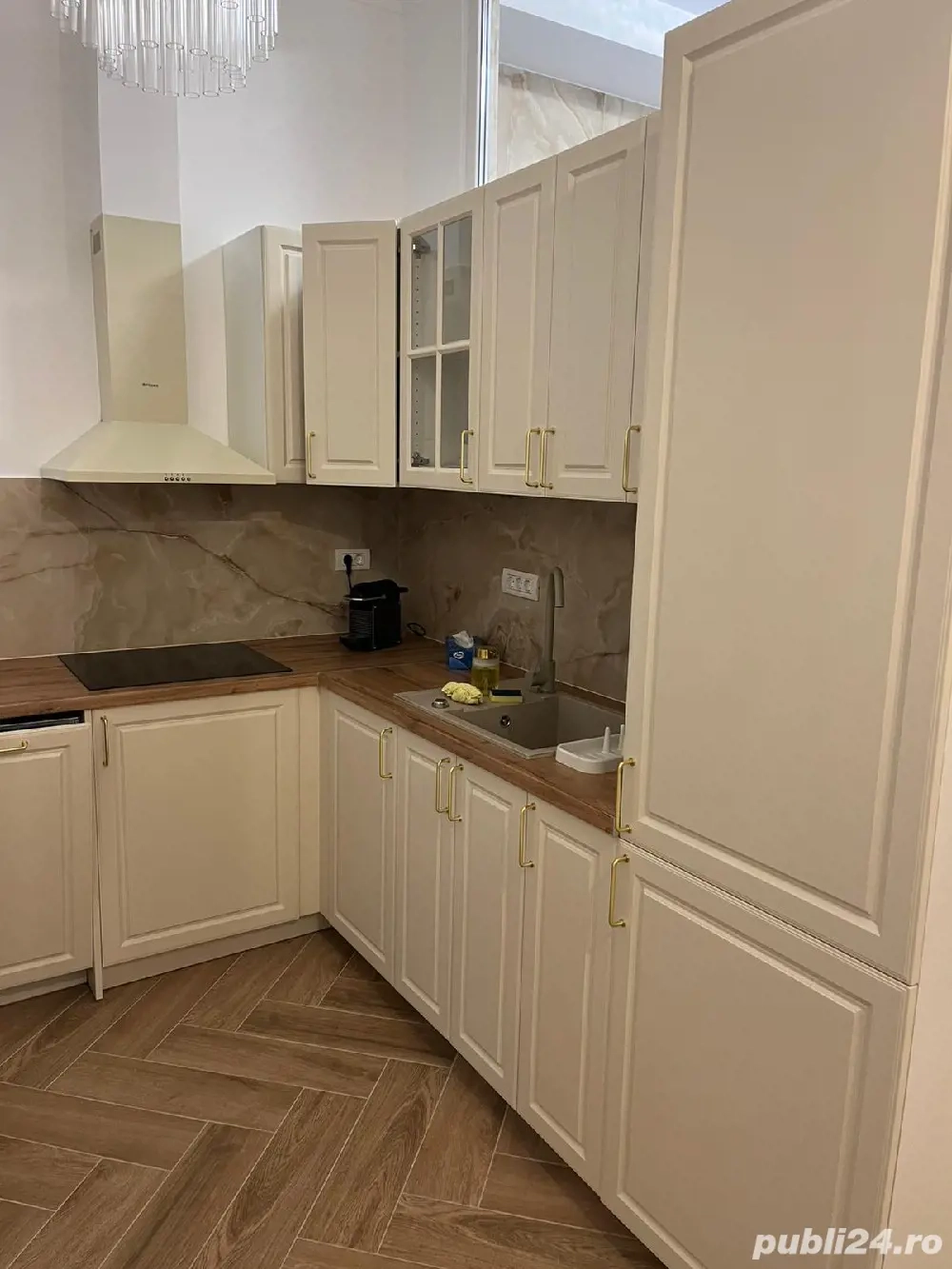 Inchiriez apartament 2 camere