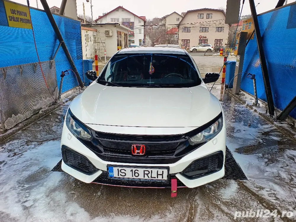 Honda Civic X - 2019, 1.0.benzina, manuala 6+1, - alb perlat -  Un singur proprietar !