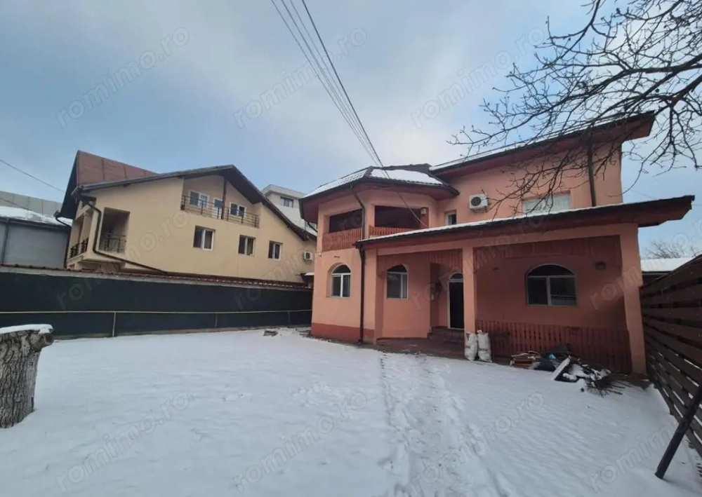Vilă 9 camere, 400 mp, Splaiul Unirii – ideal sediu firmă 6 min metrou