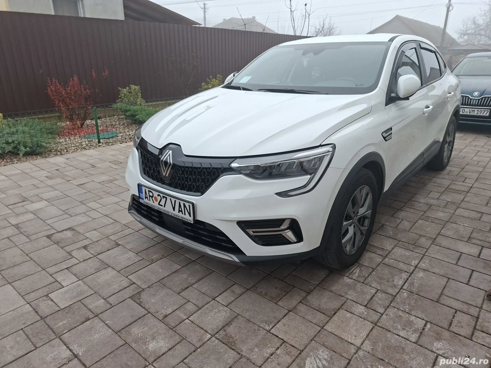 Vând Renault Arkana!