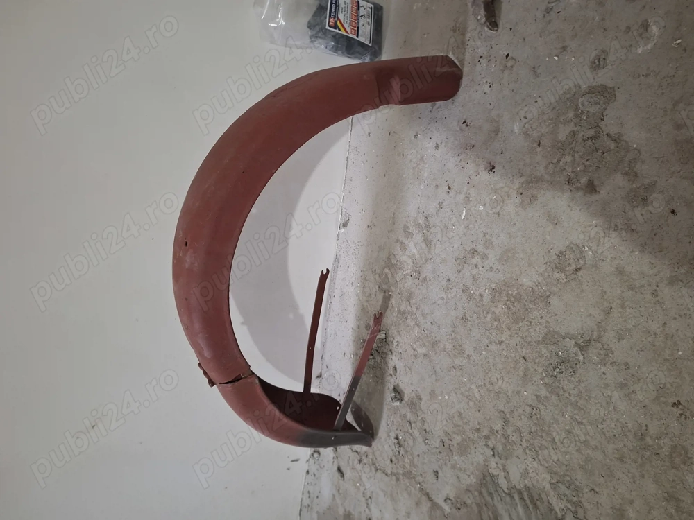 Awo touren simson, aripă spate