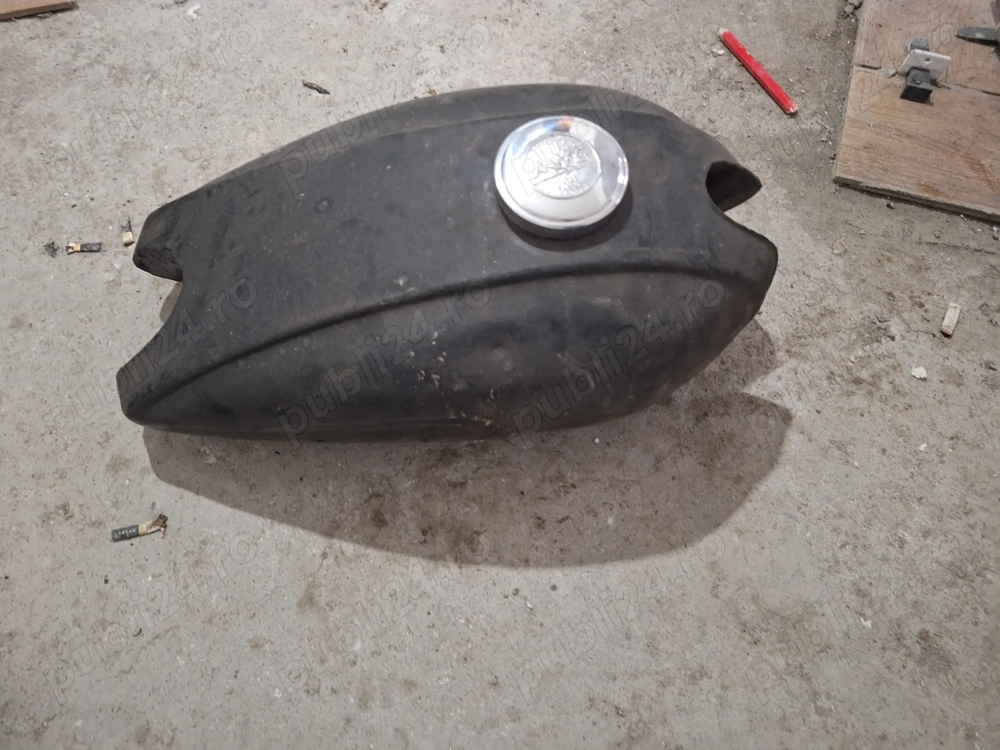 Simson Awo Touren, Rezervor 